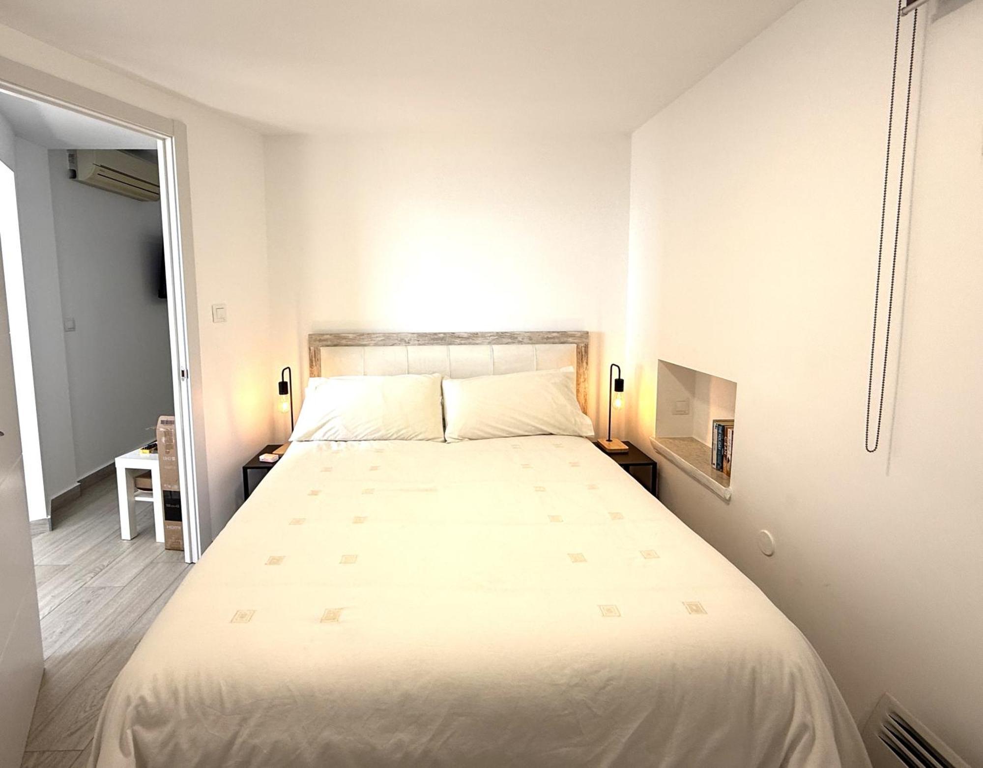 R39 Modern One Bedroom Alcantara לה קאלה דה מיחאס מראה חיצוני תמונה