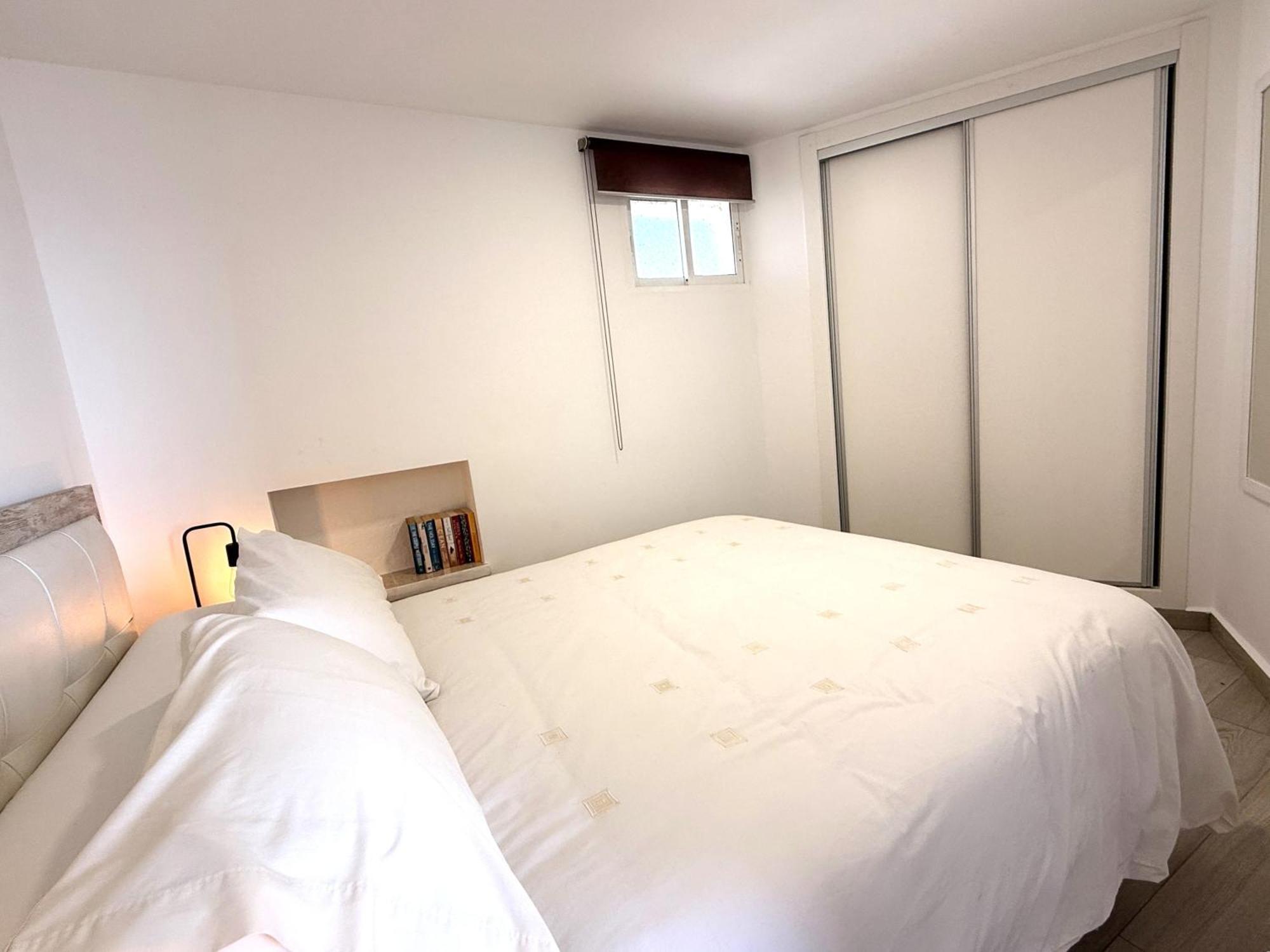 R39 Modern One Bedroom Alcantara לה קאלה דה מיחאס מראה חיצוני תמונה