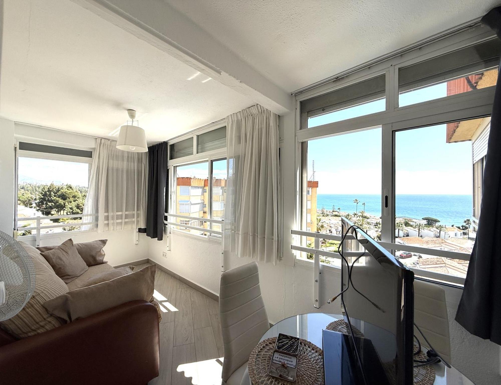 R39 Modern One Bedroom Alcantara לה קאלה דה מיחאס מראה חיצוני תמונה